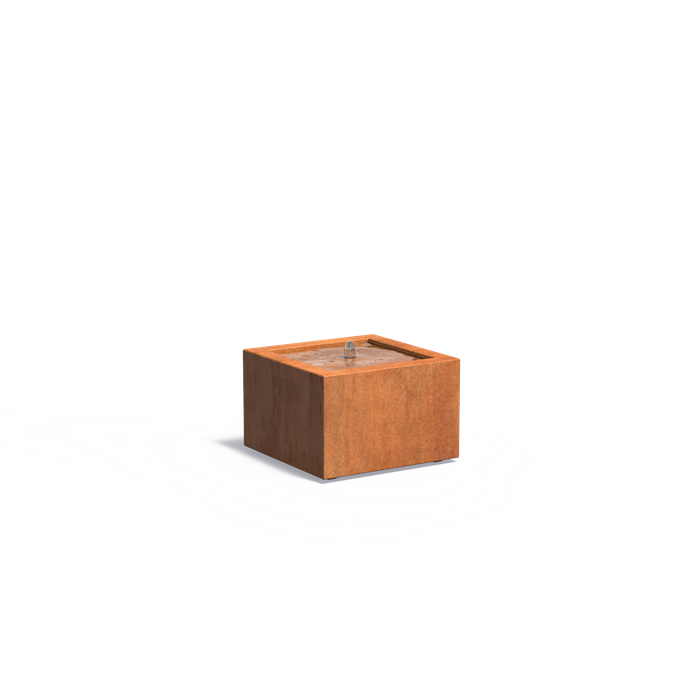 Quadratische Wassertische aus CorTen-Stahl