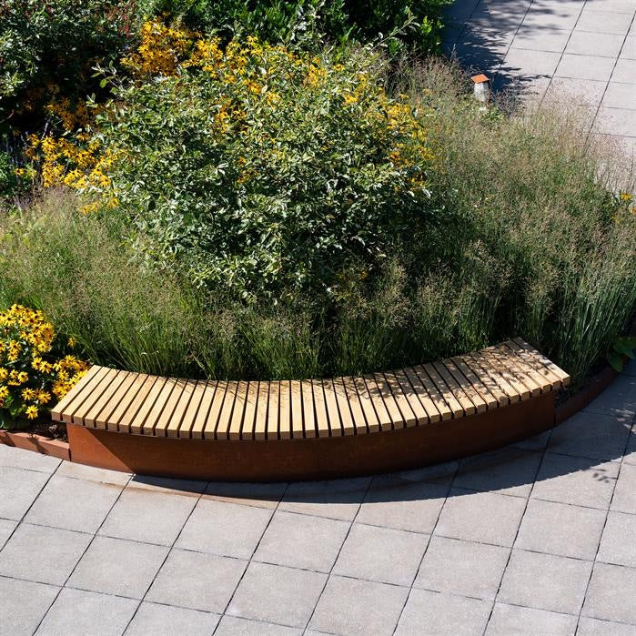 Assises à bord plat pour murs de soutènement