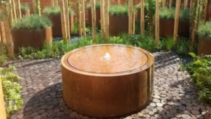 Comment aménager votre jardin avec une fontaine en acier CorTen en France ?