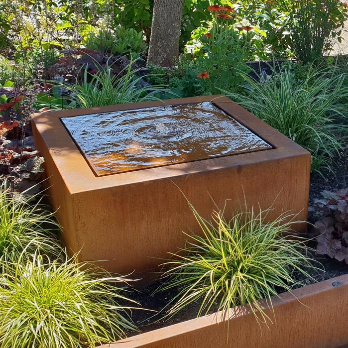 Fontaines carrées en acier CorTen