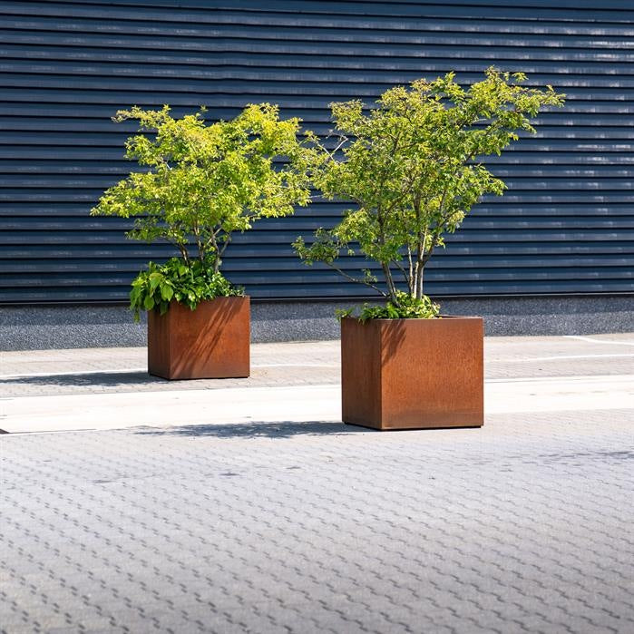 Pots pour plantes CORDOBA SUR ROULETTES en acier CorTen